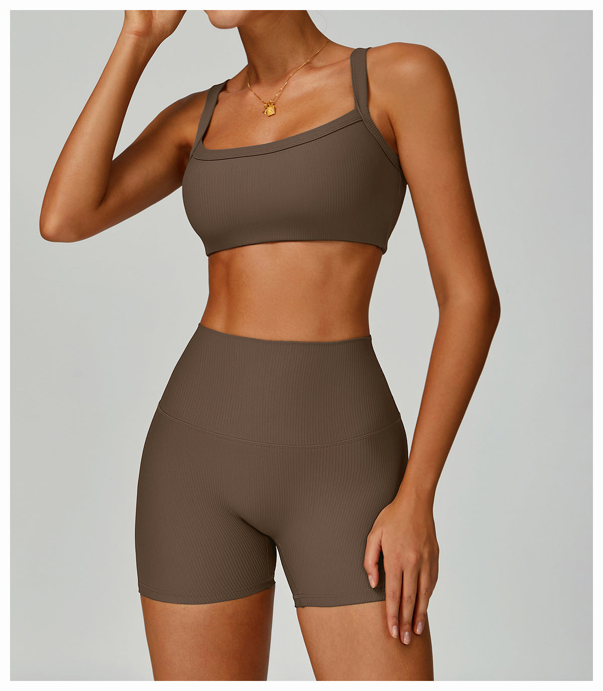 sports bra